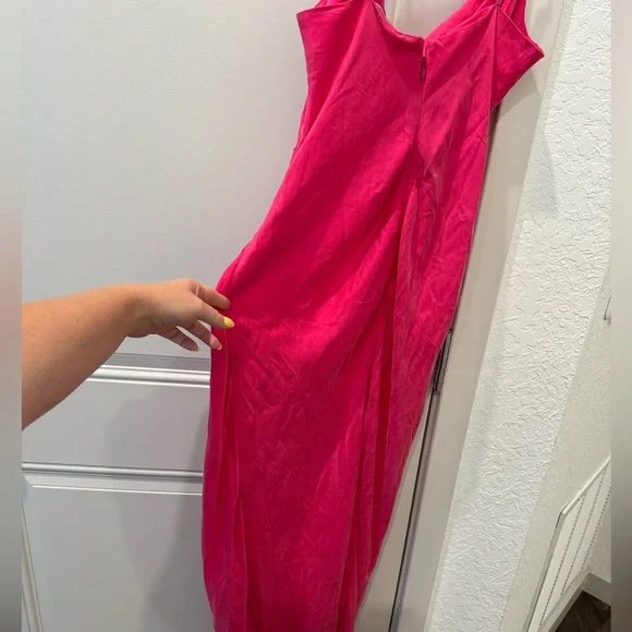 Revolve brand Lovers and Friends Noah Wrap Dress in Hot Pink size Med - Picture 7 of 10